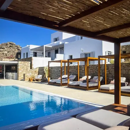 Moonlight In Mikonos * Mykonos Town